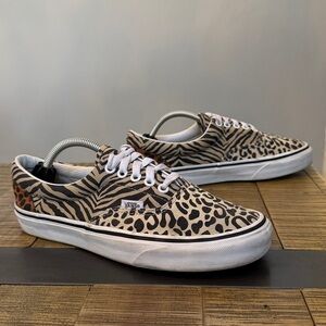 Vans Safari Multi Era Sneakers women’s size 8, men’s size 6.5 mixed animal print